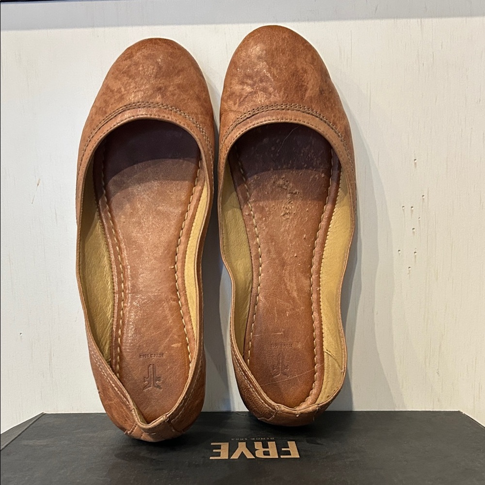 Frye Women's Tan Brown Leather Ballet Flats